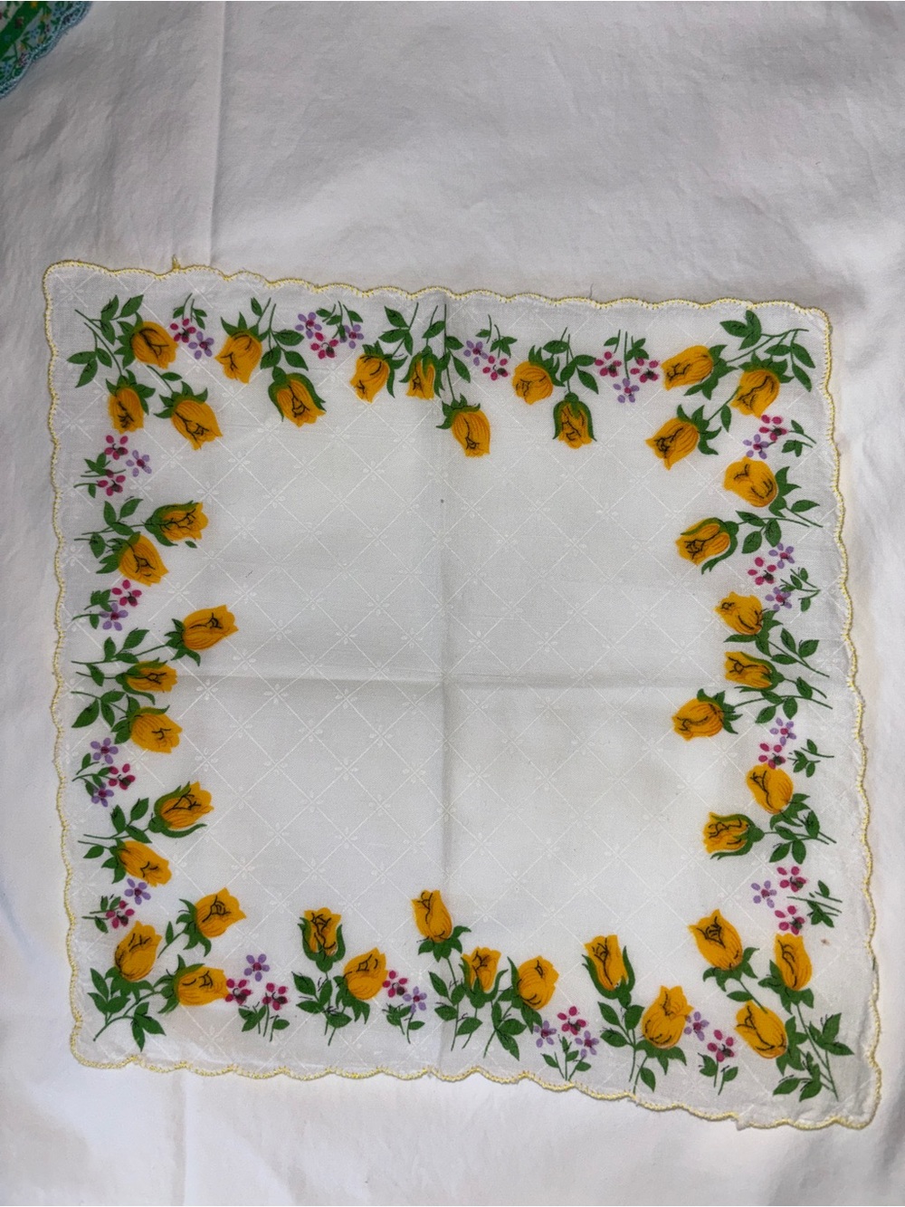 Dainty printed ladies handkerchiefs - Picture 3 of 6
